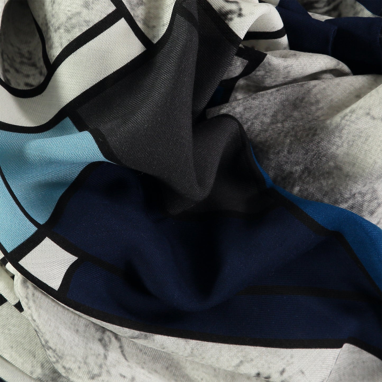 St. Piece London Daren Large Square Wool & Cashmere Scarf