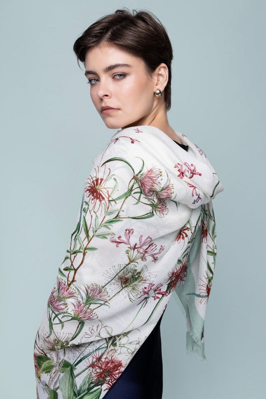 Yuna White wool cashmere scarf