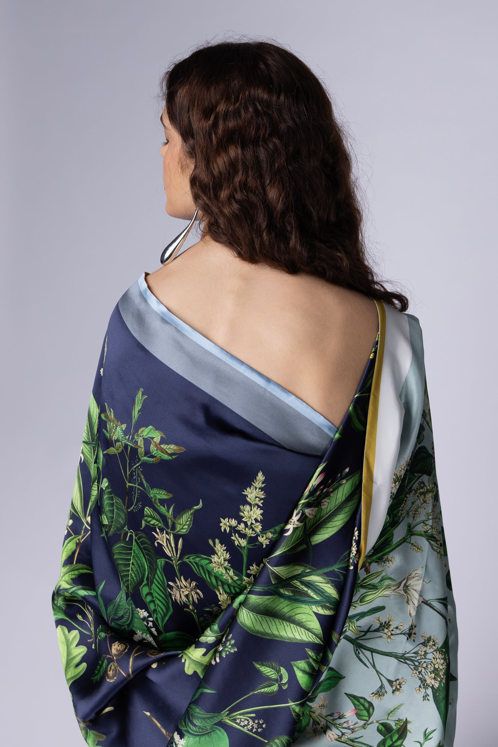 Brooke silk double-sided scarf