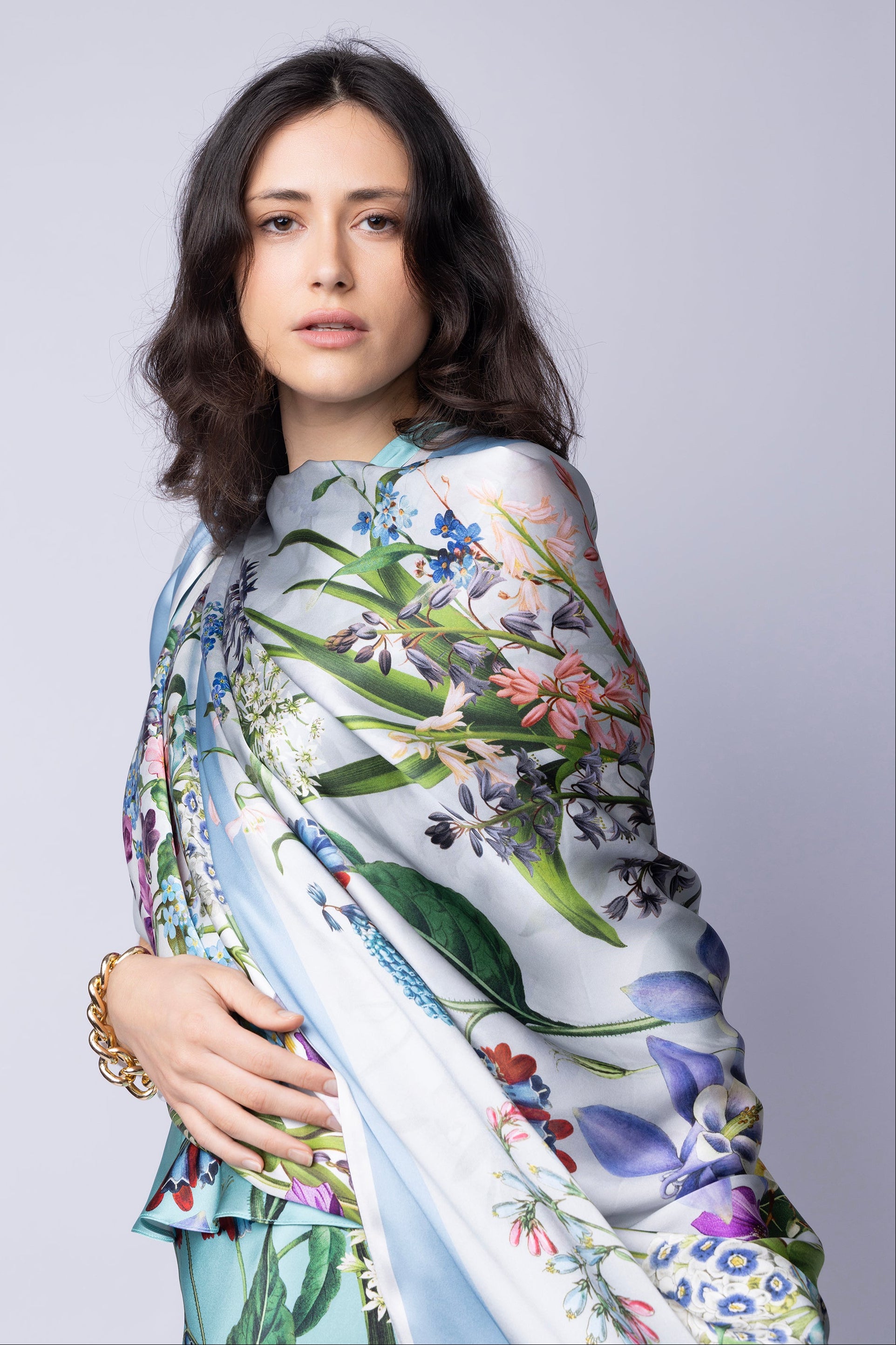 Ava Large silk double-sided scarf