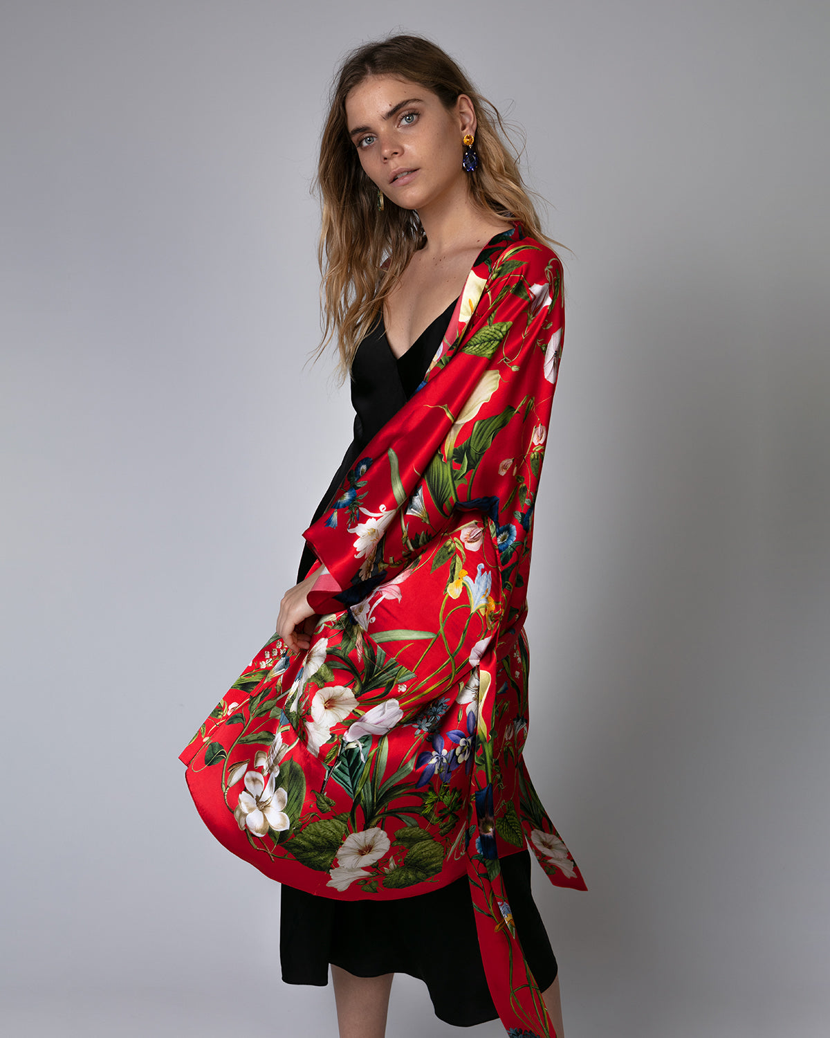 Silk Kimono Leah Grey